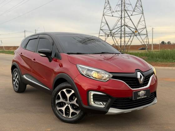 RENAULT CAPTUR 1.6 16V SCE FLEX INTENSE X-TRONIC RENAULT CAPTUR 1.6 16V SCE FLEX INTENSE X-TRONIC
